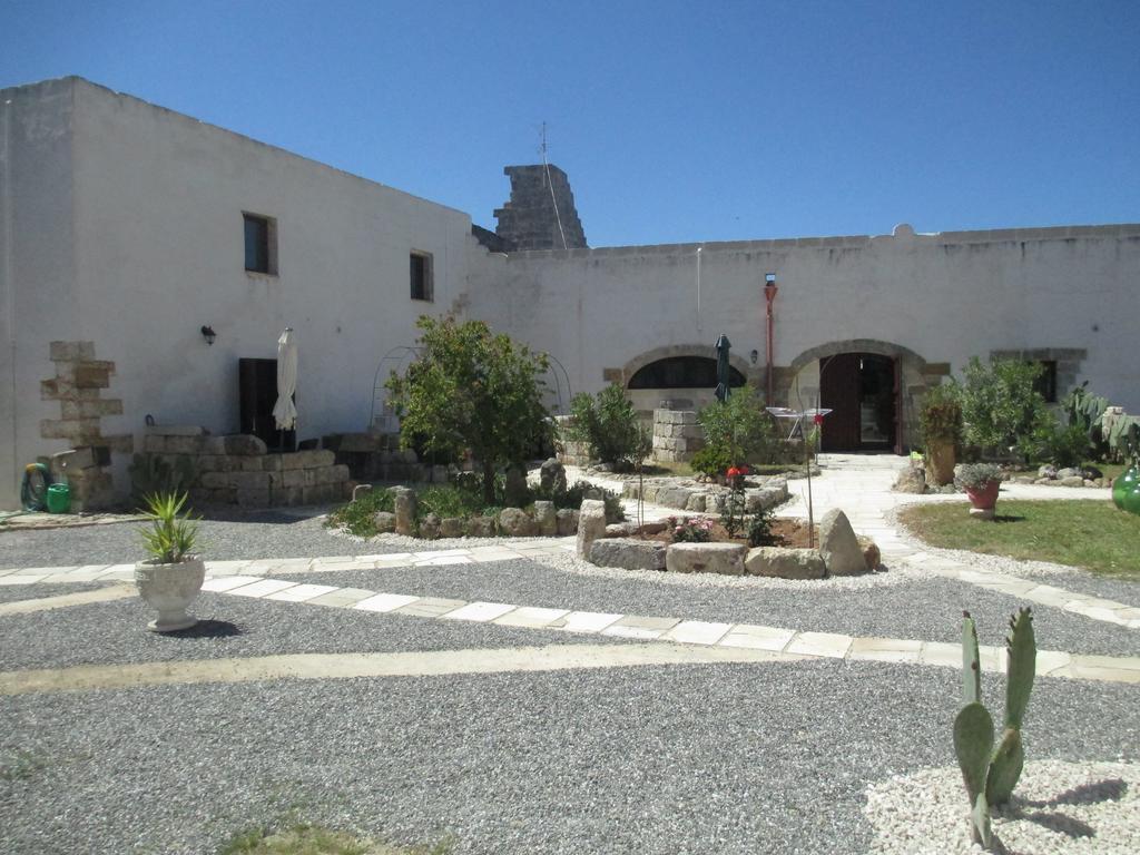 Hotel Masseria Coccioli Казалабате Стая снимка