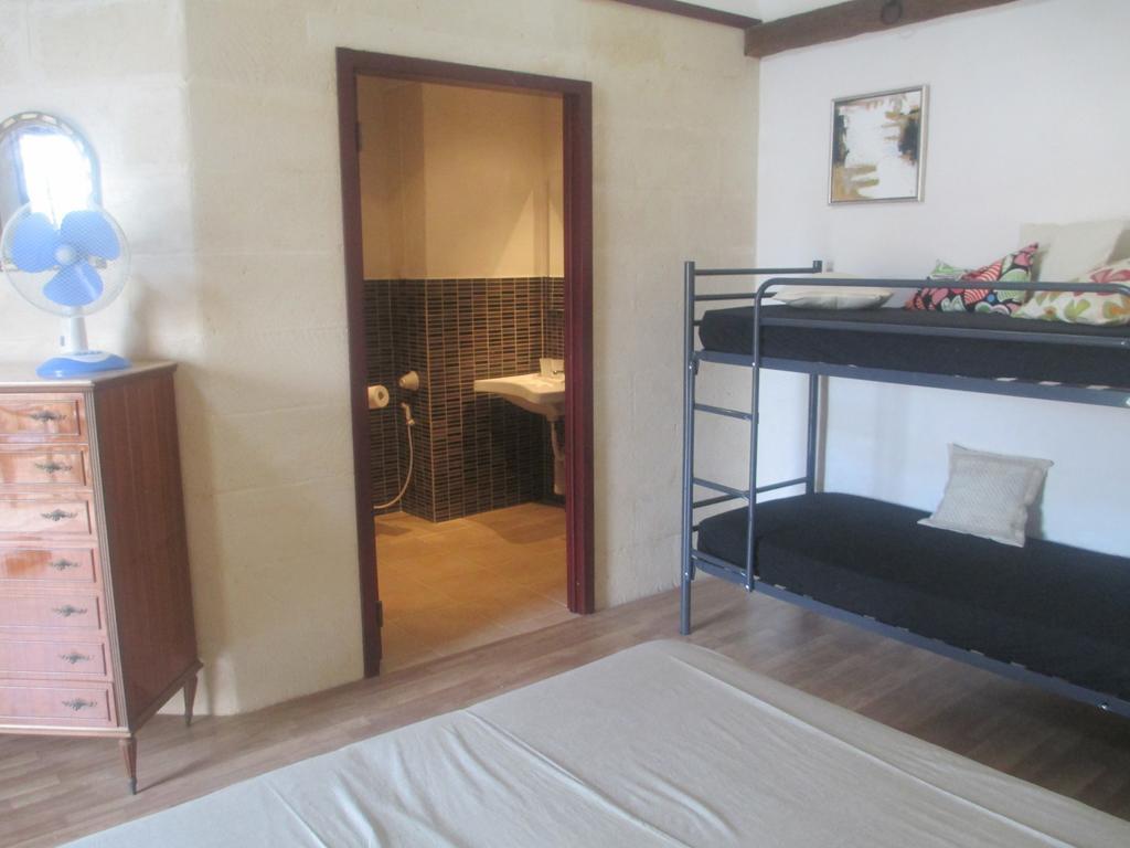 Hotel Masseria Coccioli Казалабате Стая снимка
