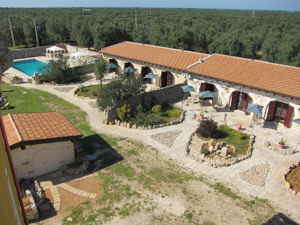Hotel Masseria Coccioli Казалабате Стая снимка